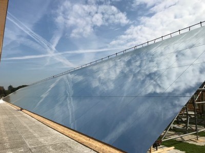 Défilé Hermès - 132 mètres linéaires de miroirs